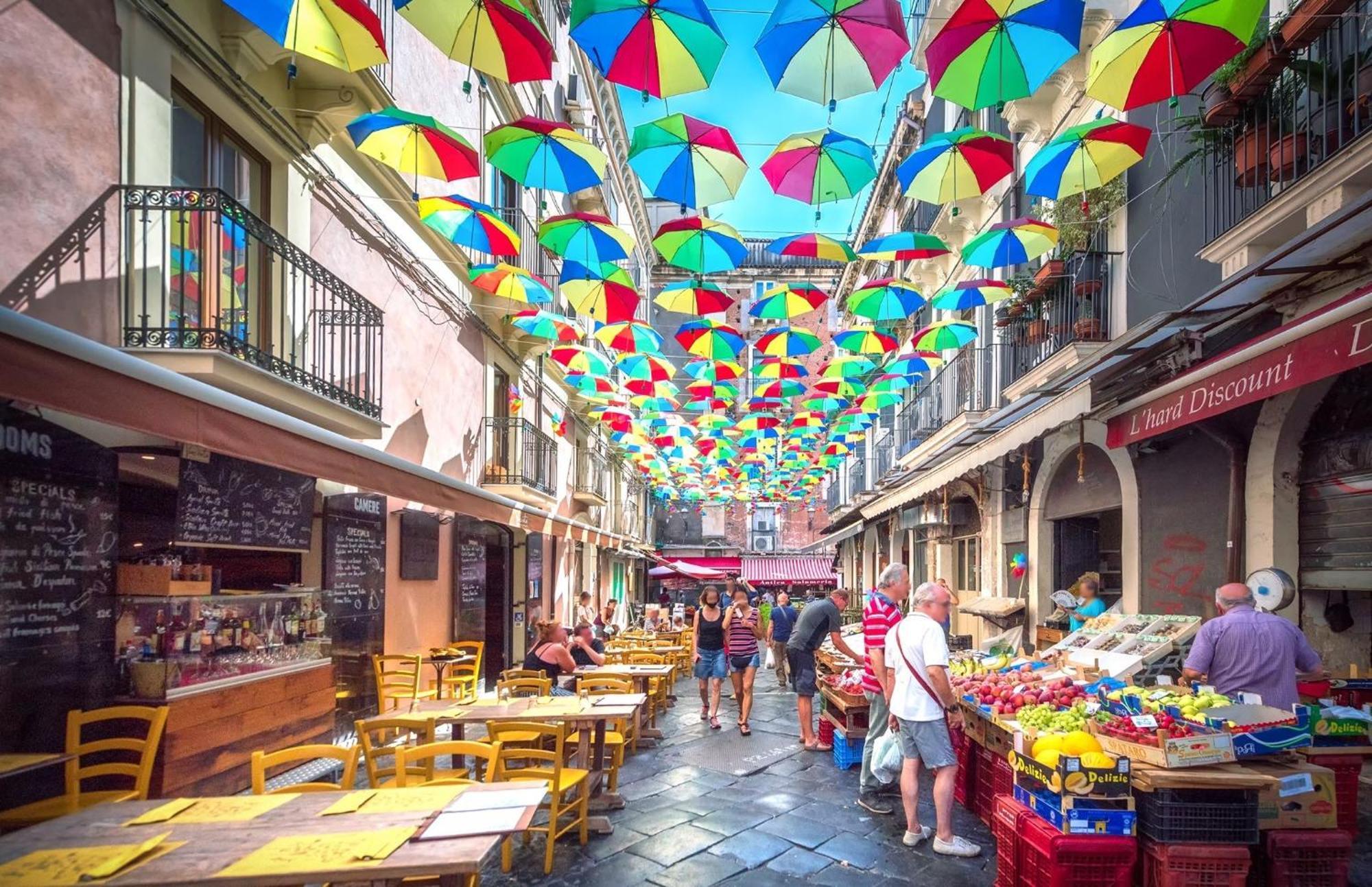 Casa Bianca - Centro Citta E Due Minuti A Piedi Dalla Metro Catania