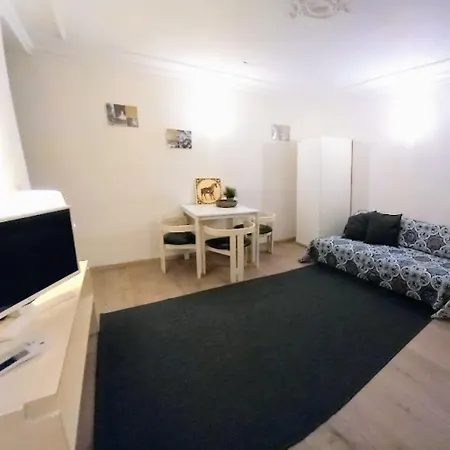 Casa Bianca - Centro Citta E Due Minuti A Piedi Dalla Metro CTA Exterior foto