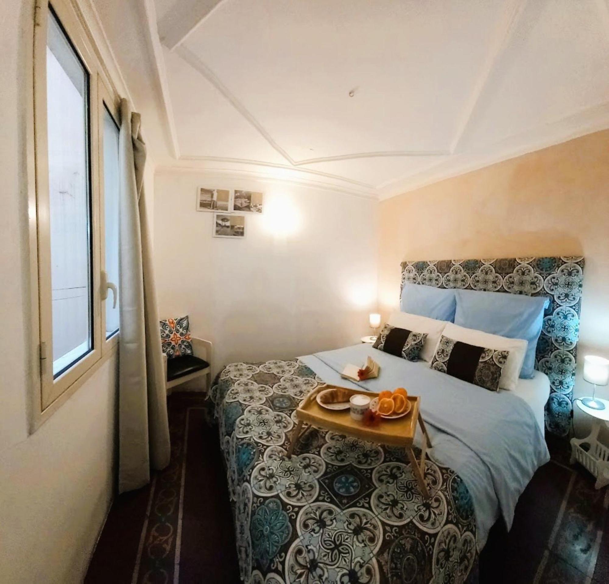 Apartment Casa Bianca - Centro Citta E Due Minuti A Piedi Dalla Metro Catania